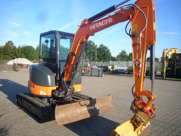 Hitachi ZX 38 U-3 CLP-P | Amshove Baumaschinen - Your expert for